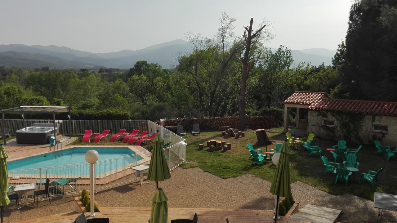 Le Neoulous Hotel Ле Булу Екстериор снимка