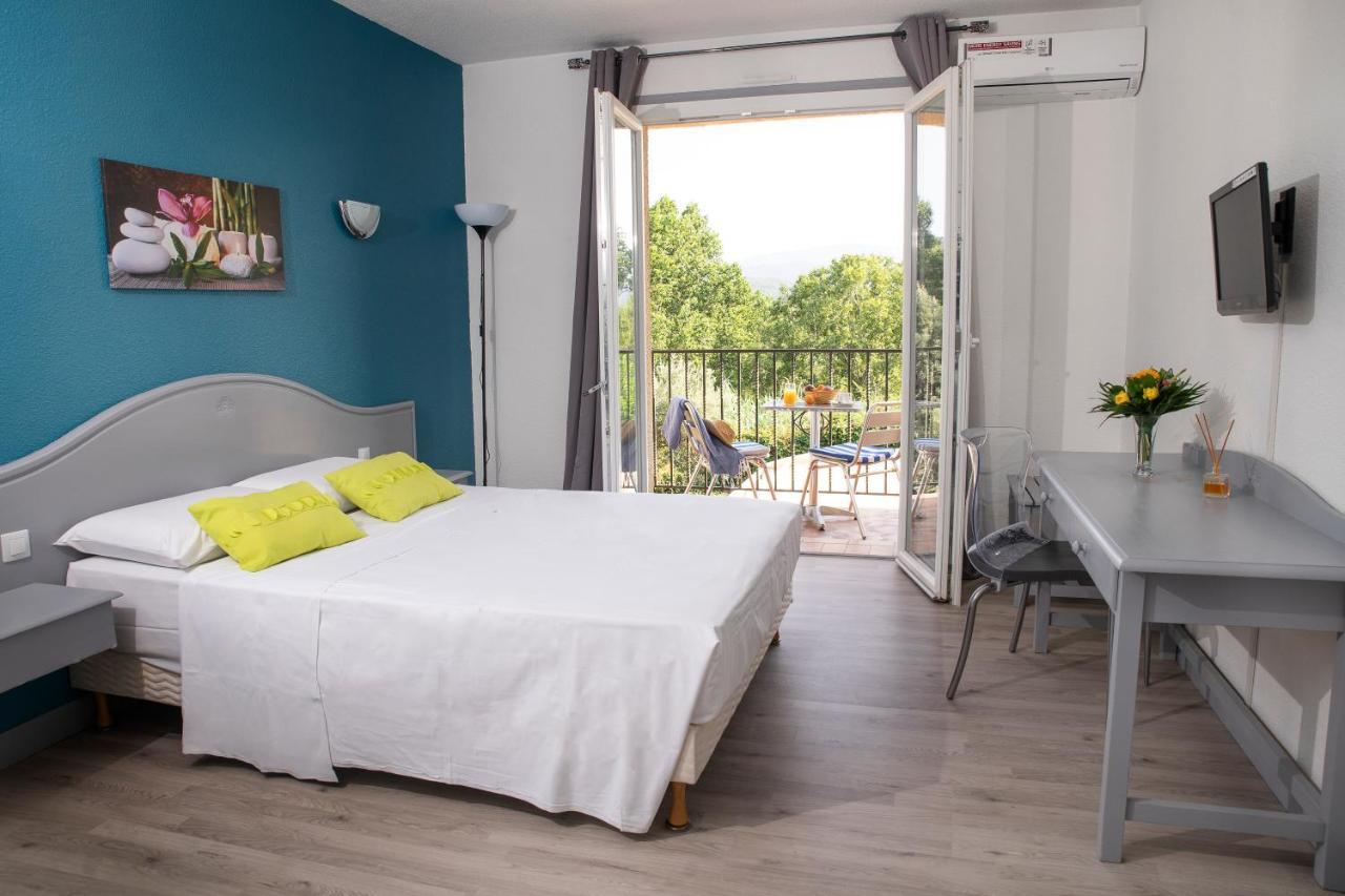 Le Neoulous Hotel Ле Булу Екстериор снимка